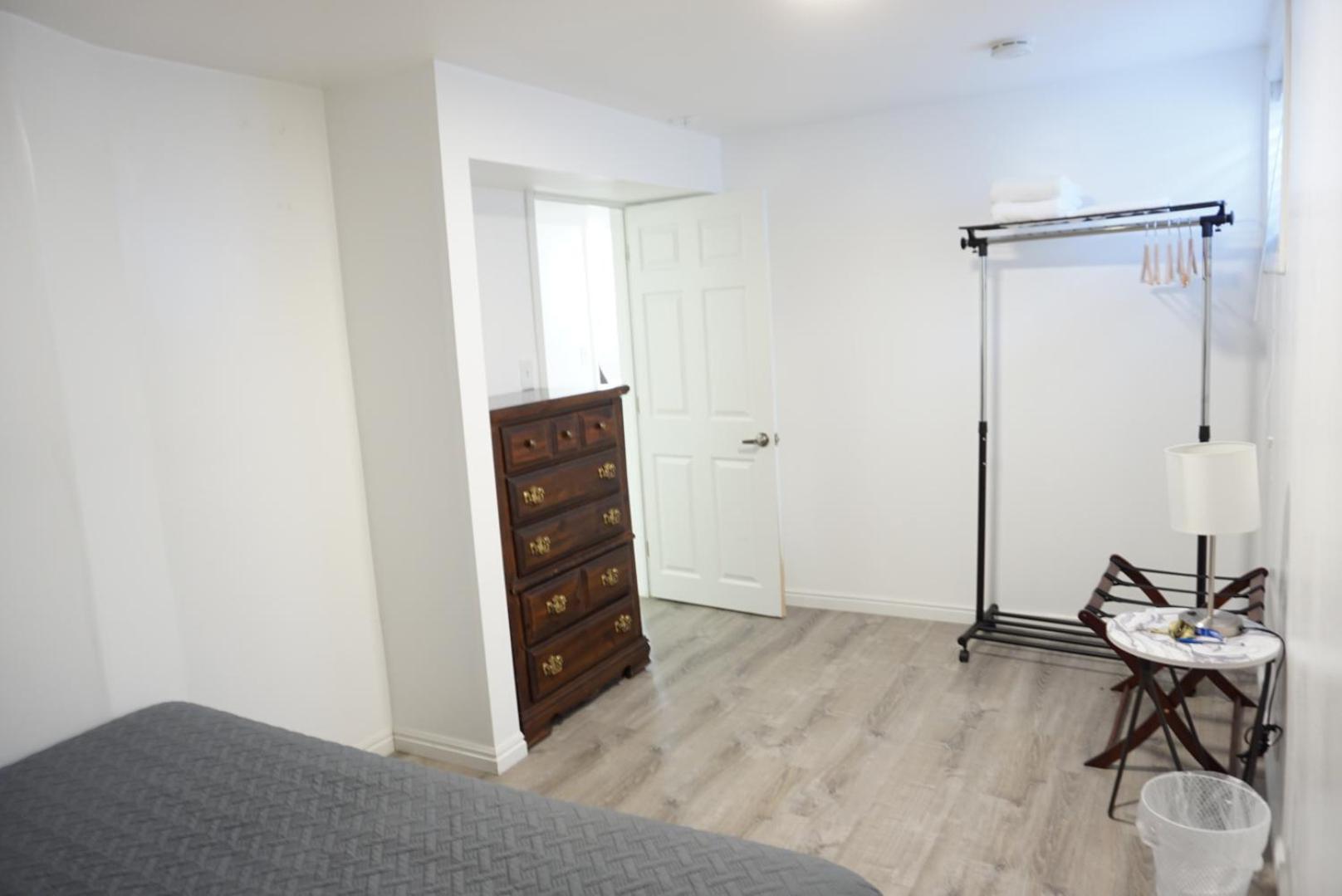 Large Room Near Uvu & Byu โอเร็ม ห้อง รูปภาพ